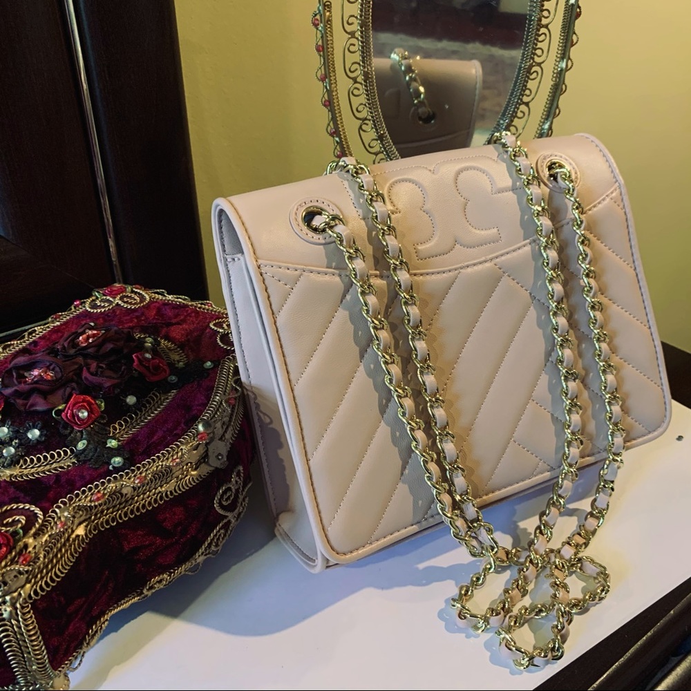 🔥💥HOST PICK💥🔥 Authentic Tory Burch  handbag